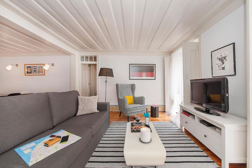 Charming 2 Bedroom Apartment Avenida Da Liberdade Lisbon Exterior photo